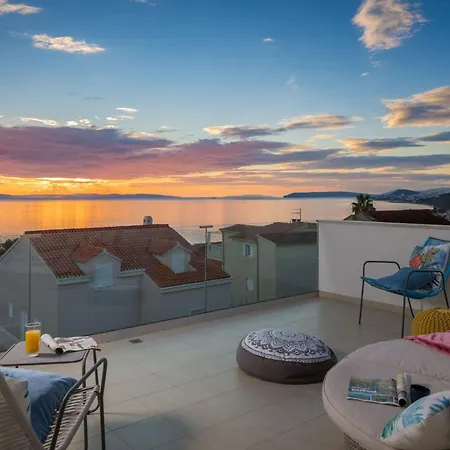 Ferienvilla Elena Mit Eigenem Pool By Interhome * Podstrana